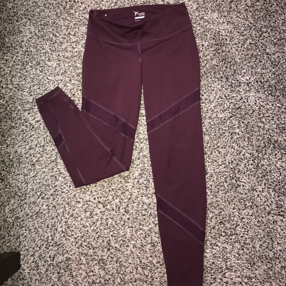 Never worn old navy active leggings mesh panels