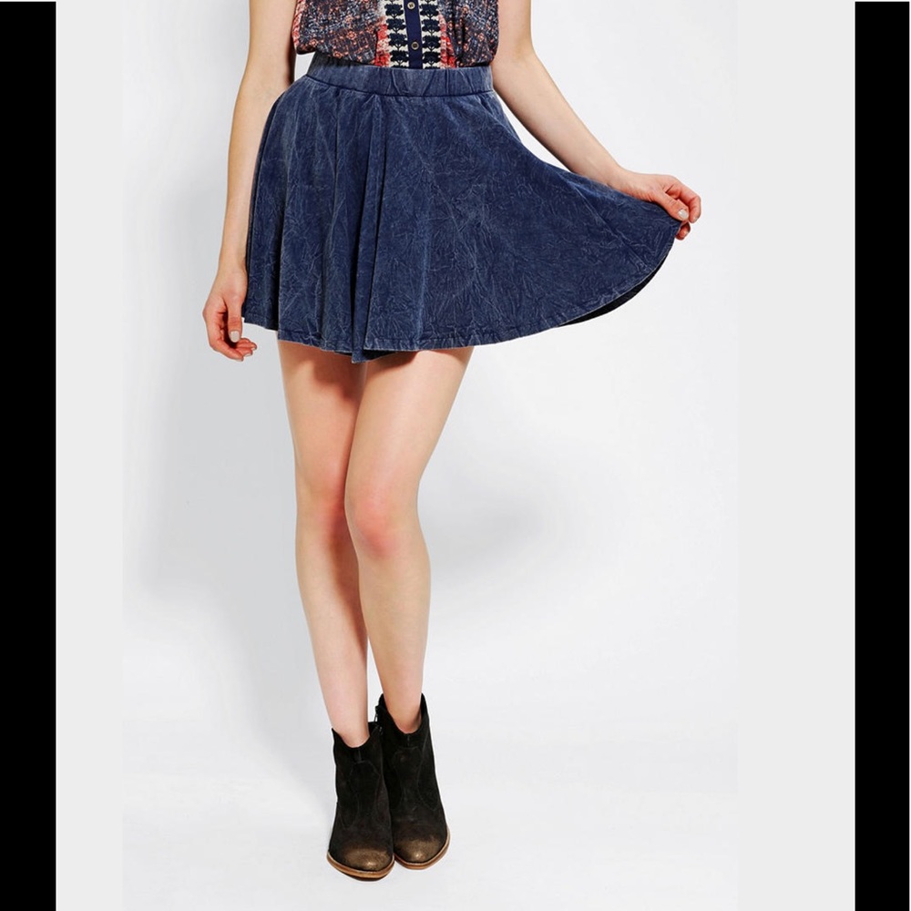 SALE 2 FOR 1 ❤️ URBAN OUTFITTERS acid wash skirts - Picture 3 of 4