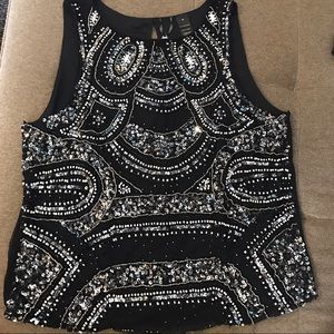BKE Boutique black sequin top!
