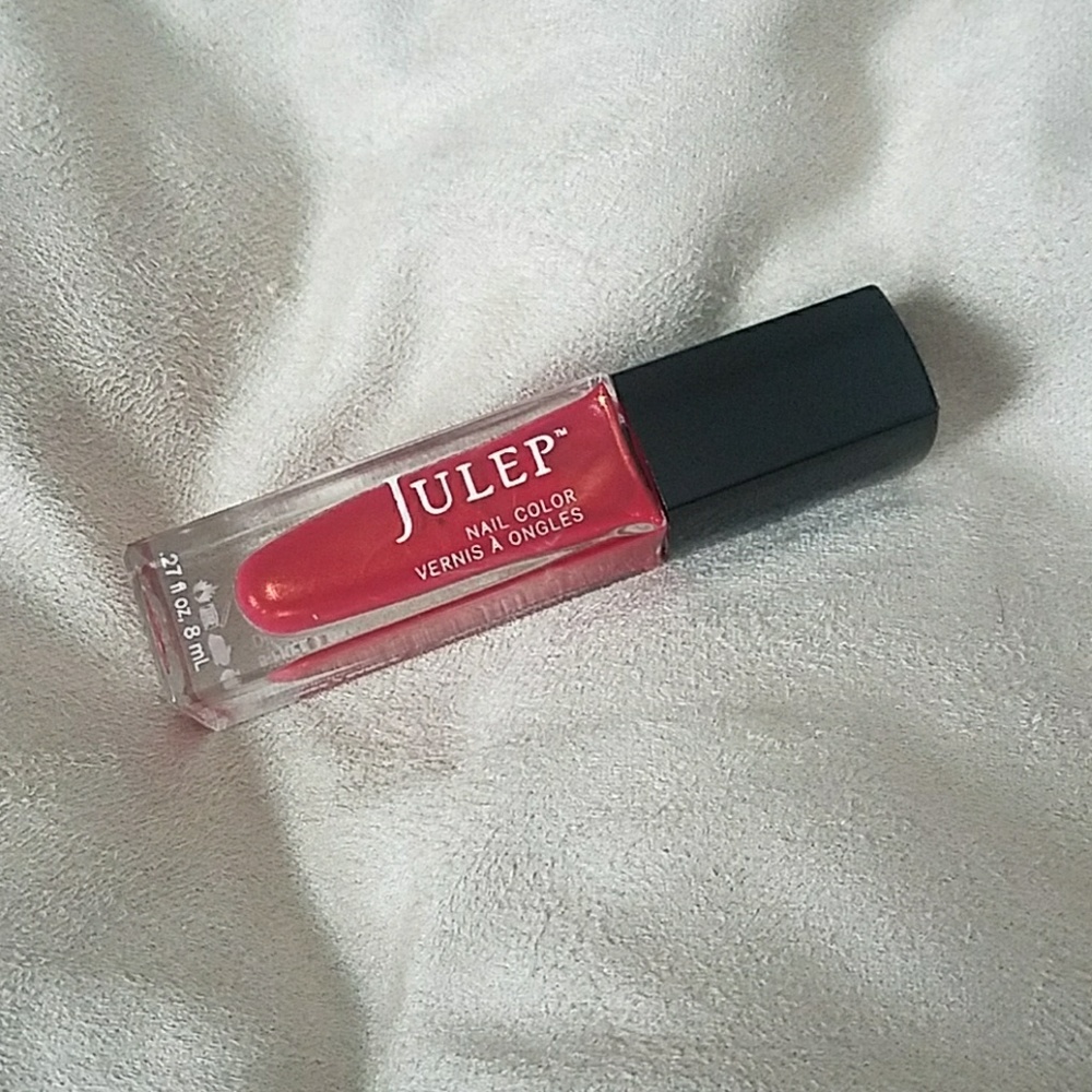 Julep Nail Polish in Suzanne