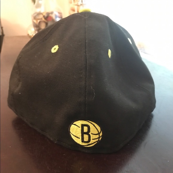 Brooklyn Nets new era  fitted size 7half - Picture 3 of 5