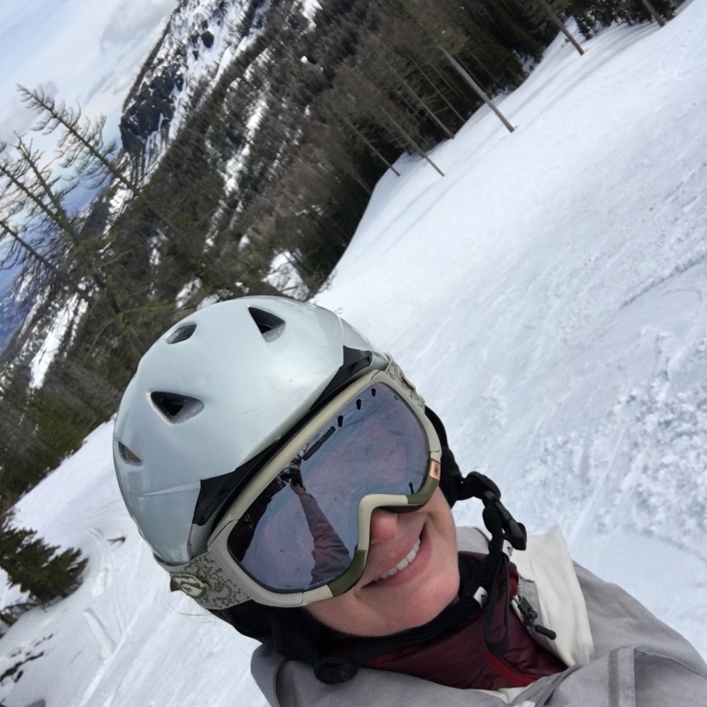 Meet your Posher, Laura