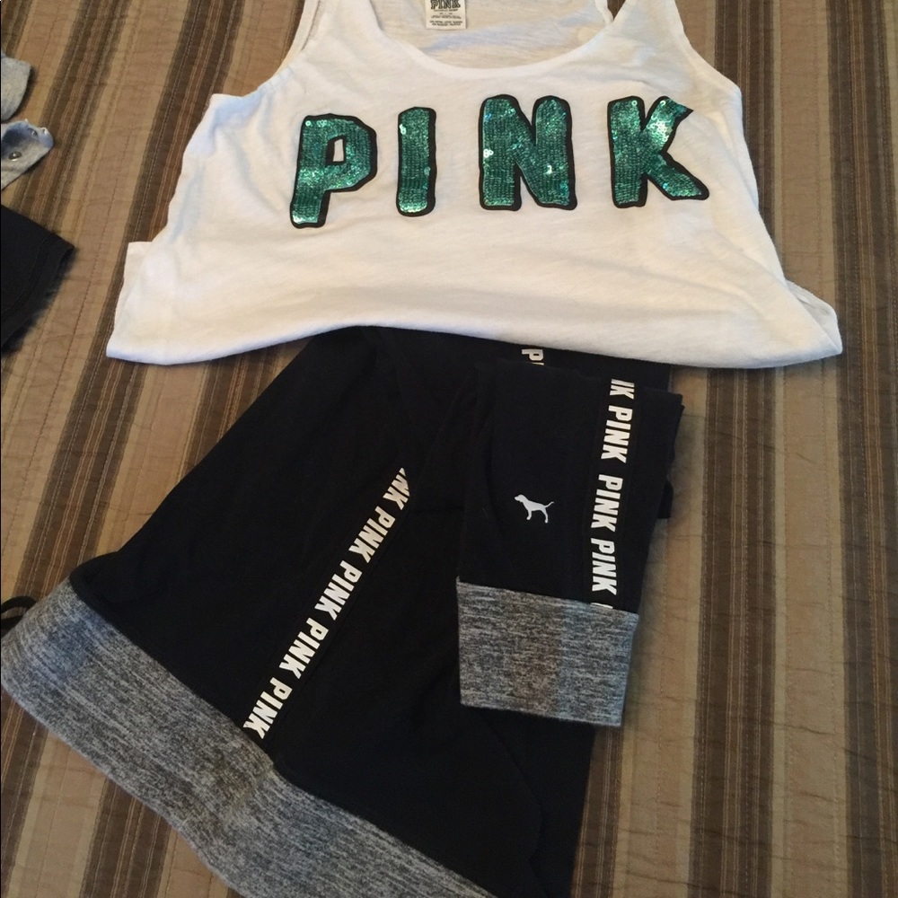 Pink Yoga leggings size M with FREE tank sz M