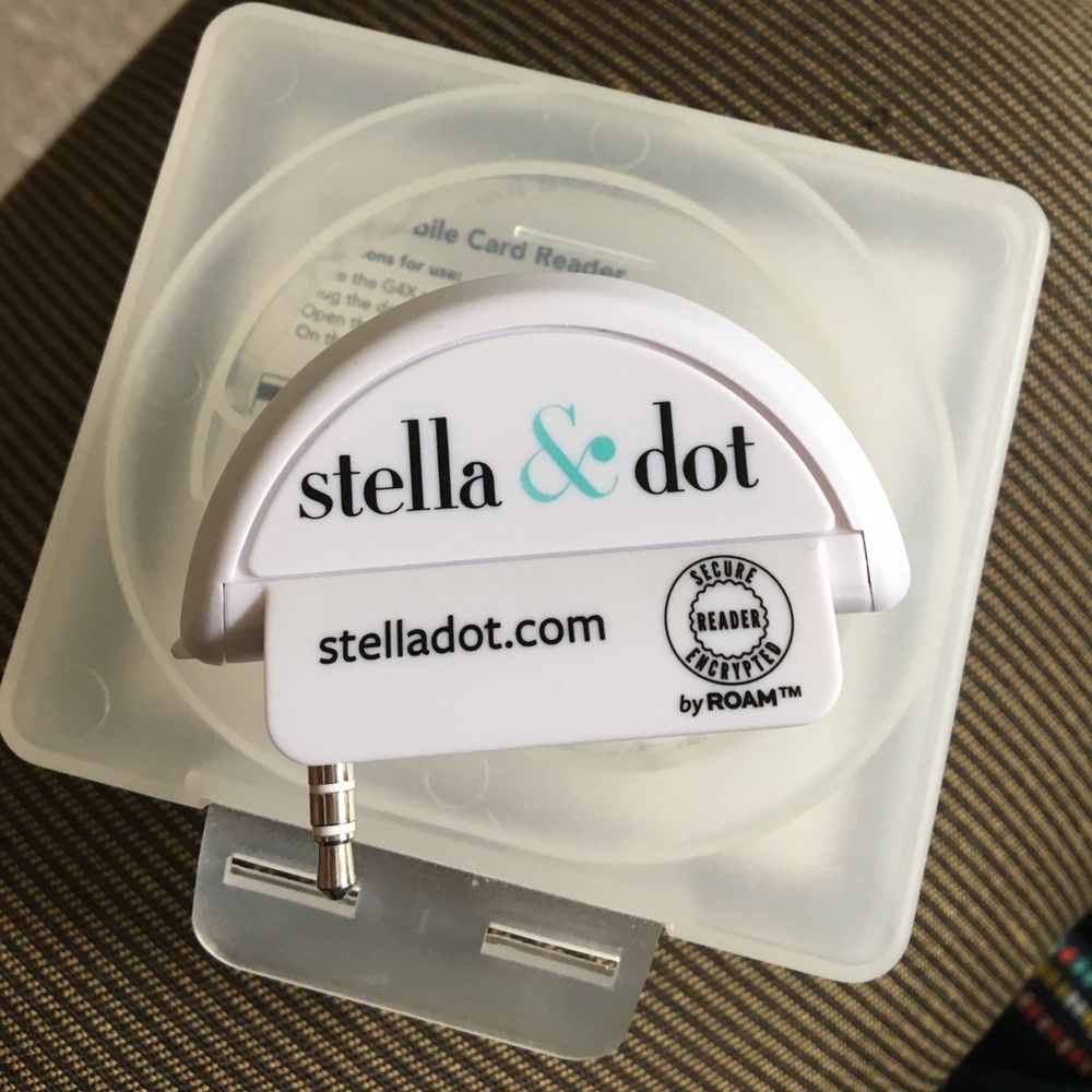 Stella & Dot Mobile Card Reader