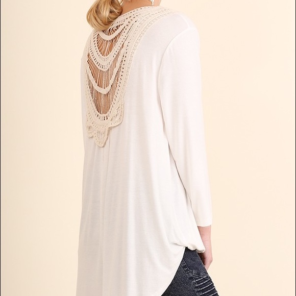 1 LEFT - White Surplice Tunic With Lace Trim - Picture 2 of 4
