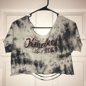 Kindness is free distressed crop tip