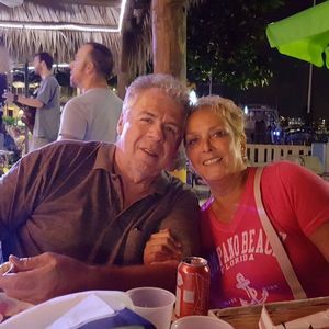 Meet your Posher, Suzanne