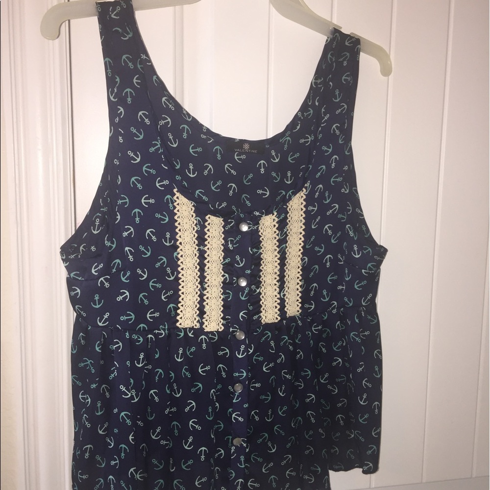 button tank top