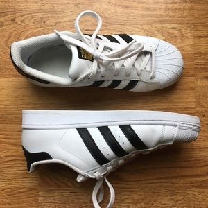 Adidas Superstars