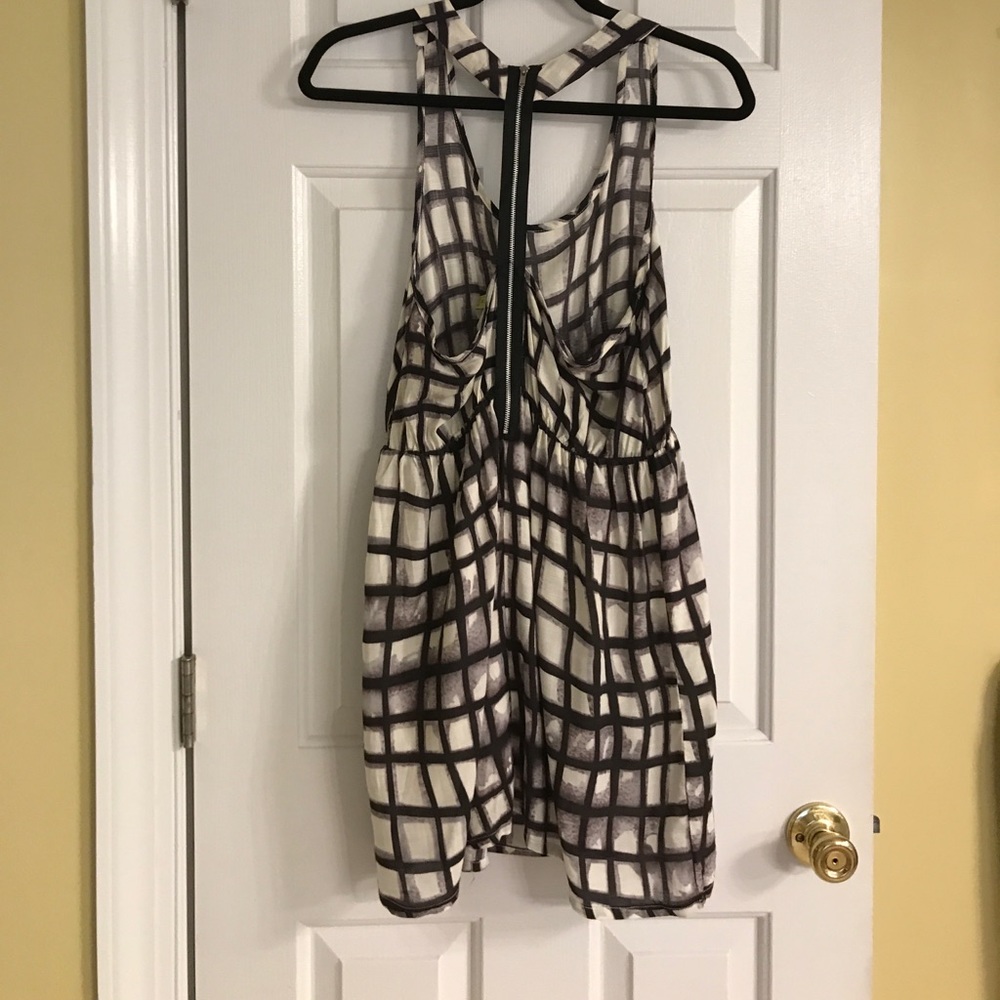 Tunic - Picture 2 of 3