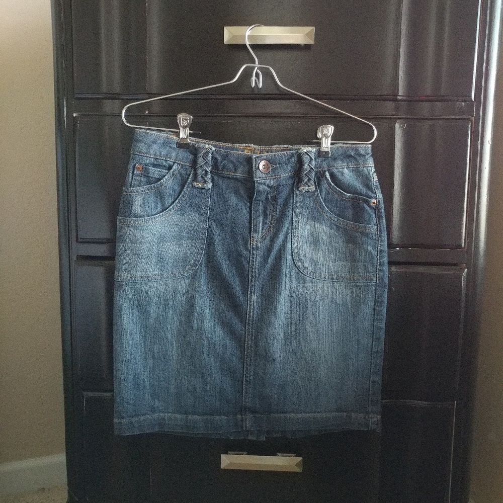 Make an Offer - stretch - fade - Denim Skirt