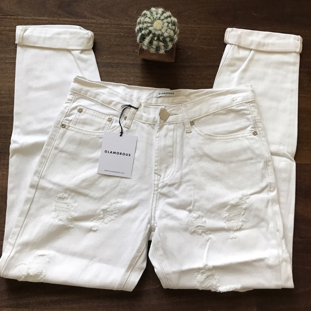 NWT Glamorous White Distressed Jeans - Picture 3 of 4