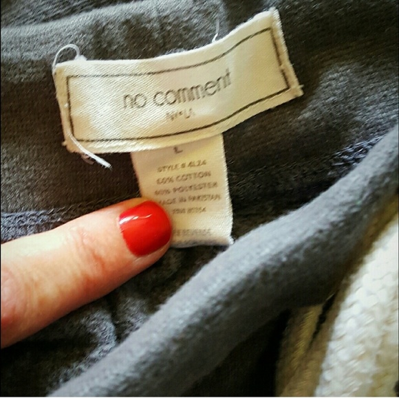 Drawstring Capri Sweatpants - Picture 2 of 3