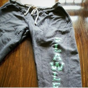 Drawstring Capri Sweatpants