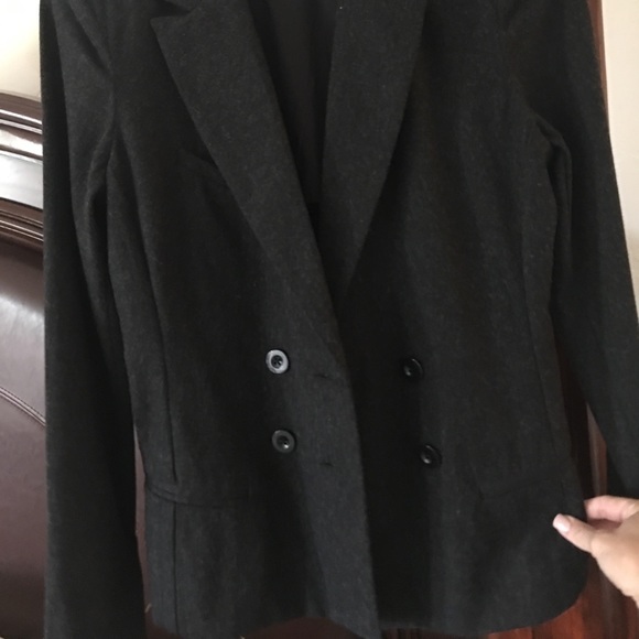 Blazer - Picture 2 of 2