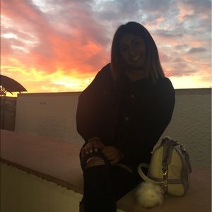 Meet your Posher, Cindy