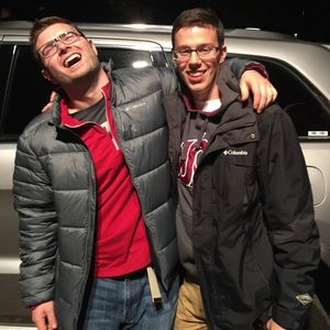 Meet your Posher, Clinton