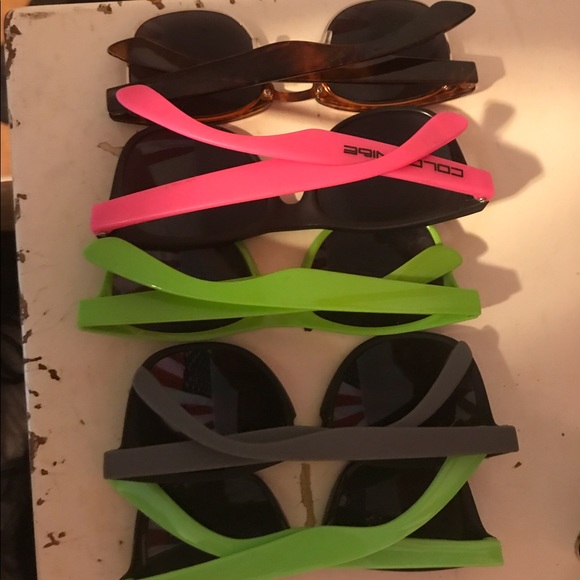 5 pairs of sunglasses. - Picture 2 of 2