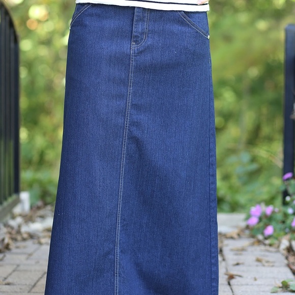 76 off Christopher & Banks Dresses & Skirts 🎉LOWEST PRICE NWT Long