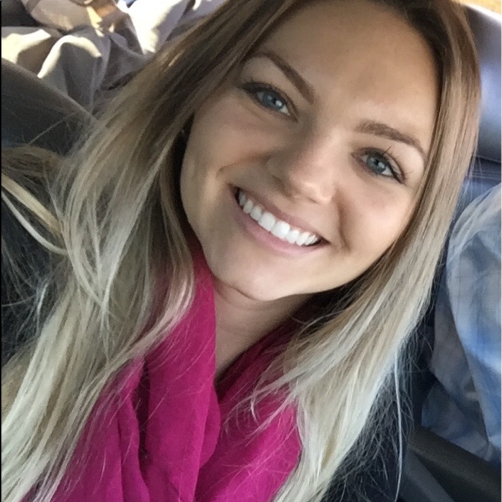 Meet your Posher, Mackenzie