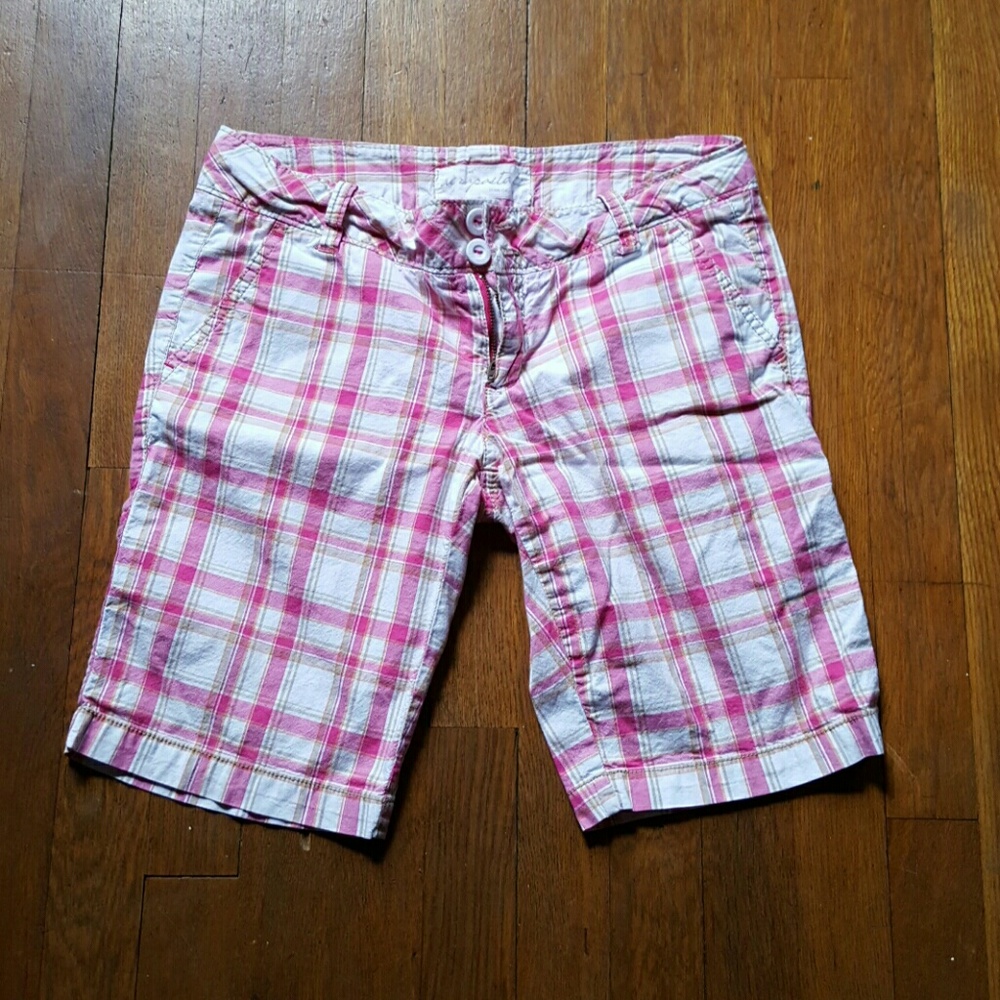 Areopastale short. Best offer