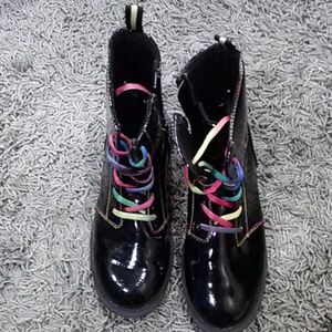 GIRLS BOOTS ZODIAC