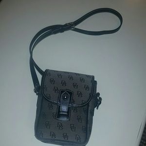 Dooney & Bourke crossbody bag