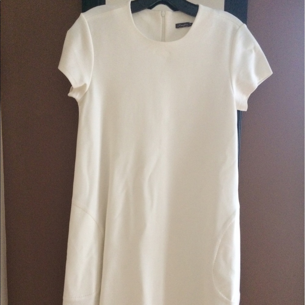 Dress - Picture 5 of 5