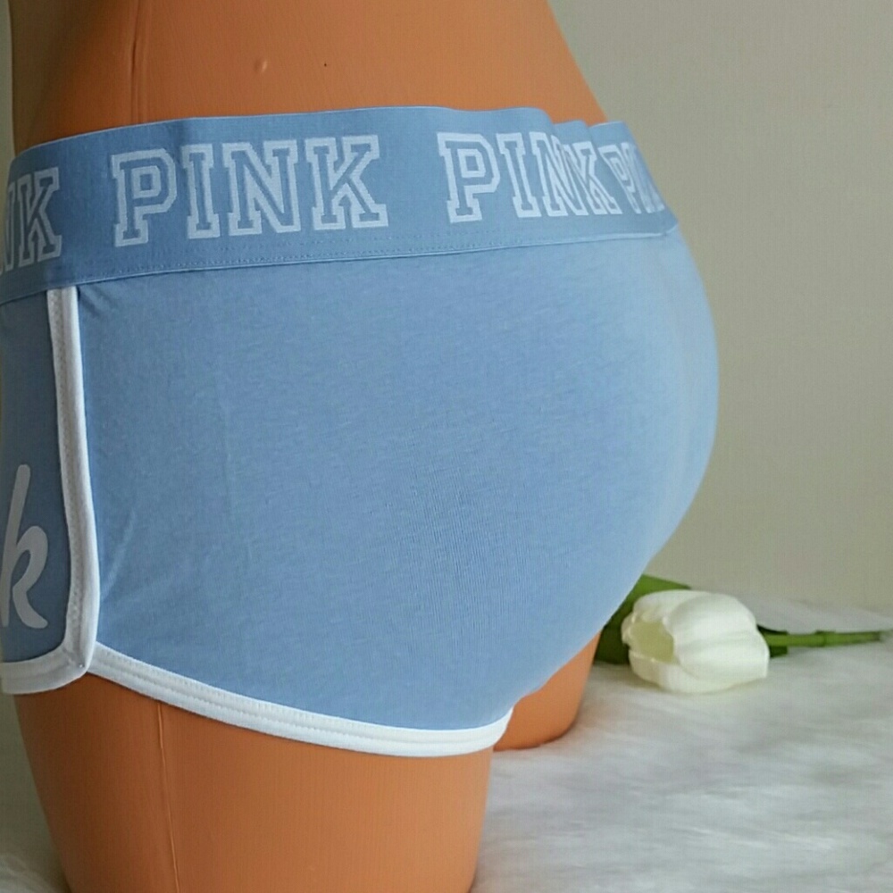 PINK VS LOGO BOYSHORT SIZE M.nwt - Picture 2 of 4