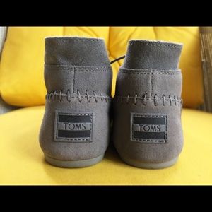 Toms Velvet Ankle Boot