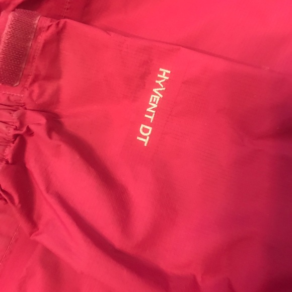North Face rain jacket - Picture 2 of 4