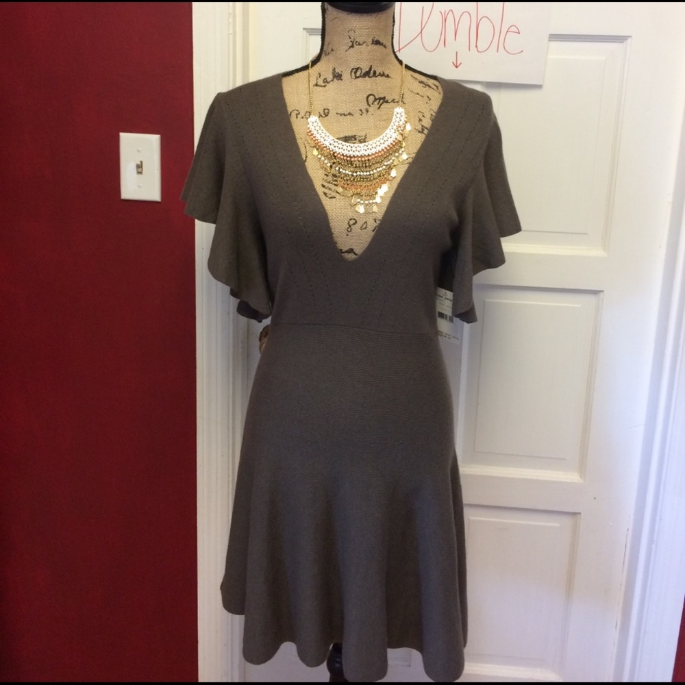 $firm$NWT Cozy Nights Fit & Flare Sweater Dress - Picture 3 of 8