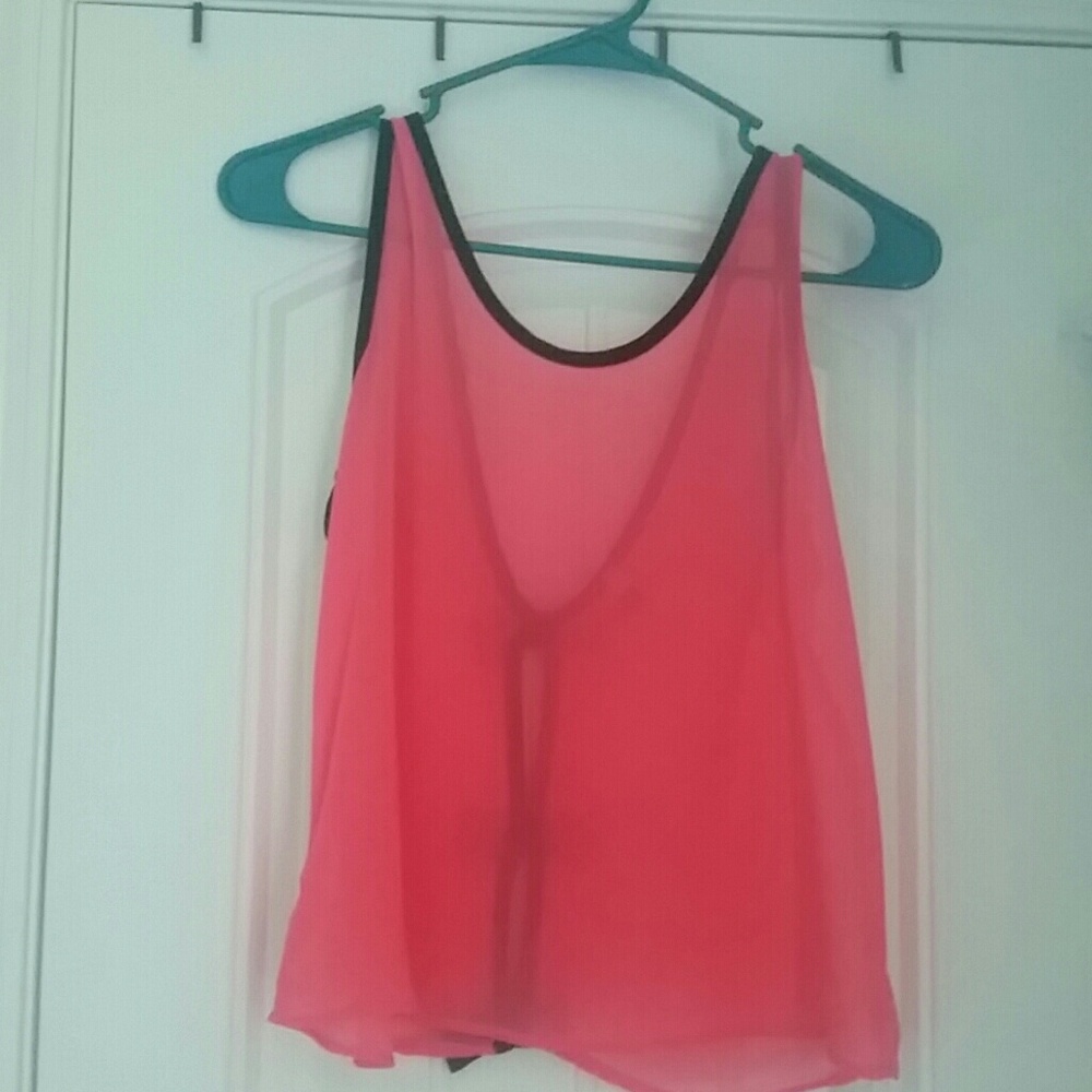 Pink tank