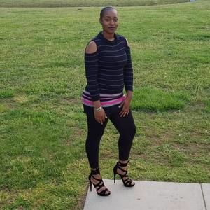 Meet your Posher, Naomi