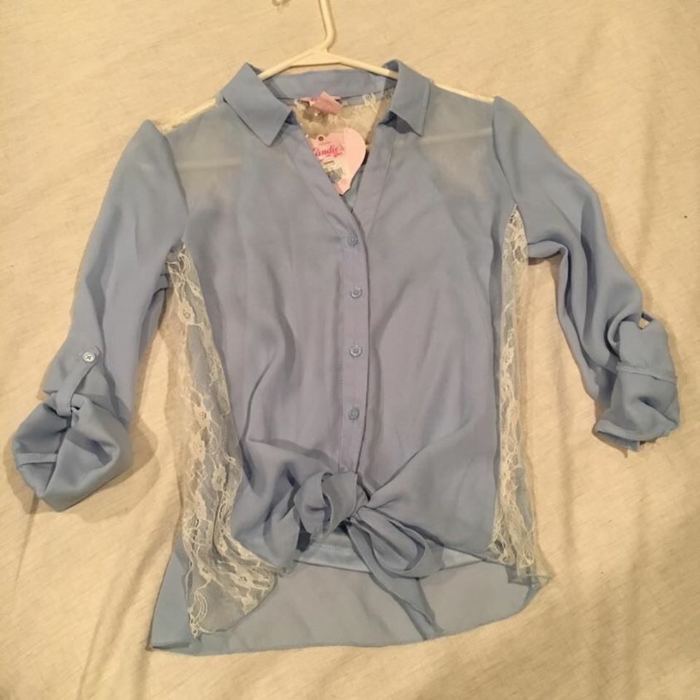 Candies Blue and lacy shirt