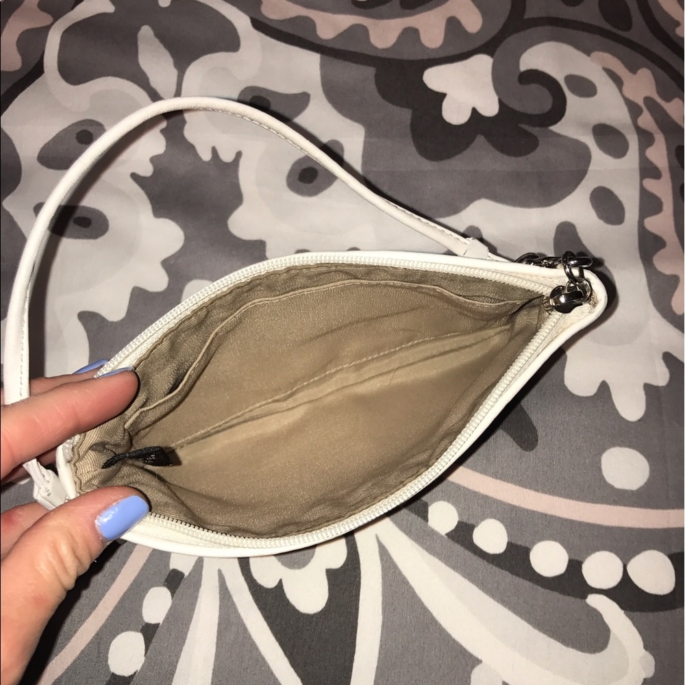 Authentic coach wristlet - Picture 4 of 5