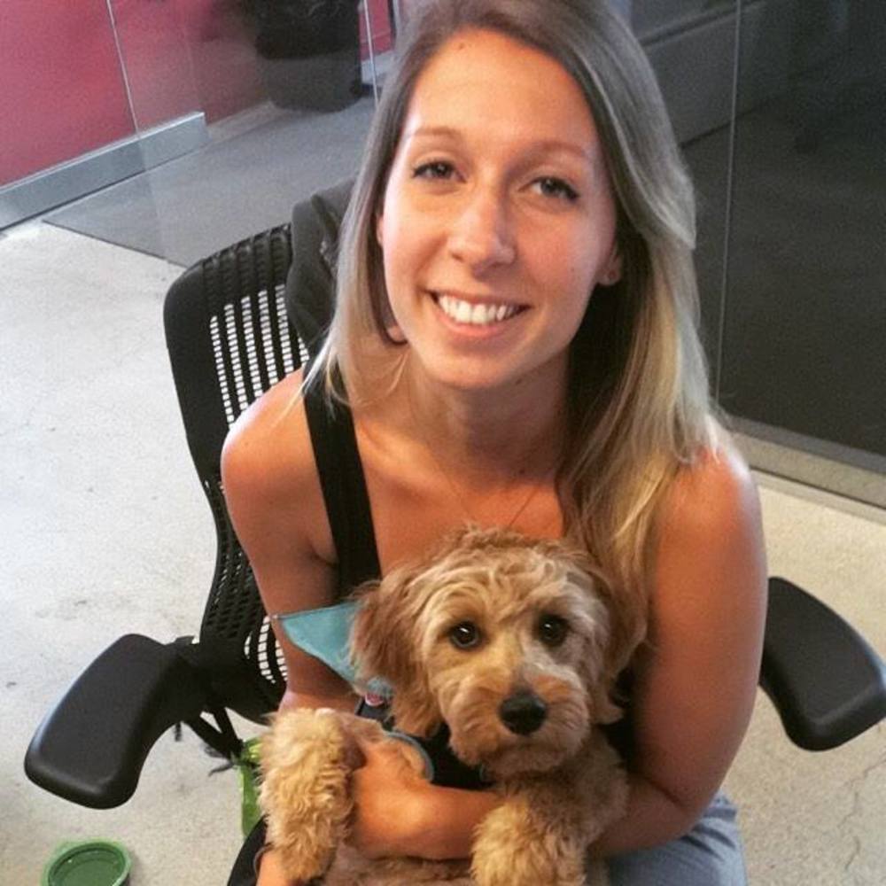 Meet your Posher, Laura