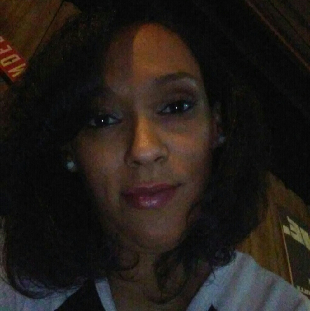 Meet your Posher, Ernestine