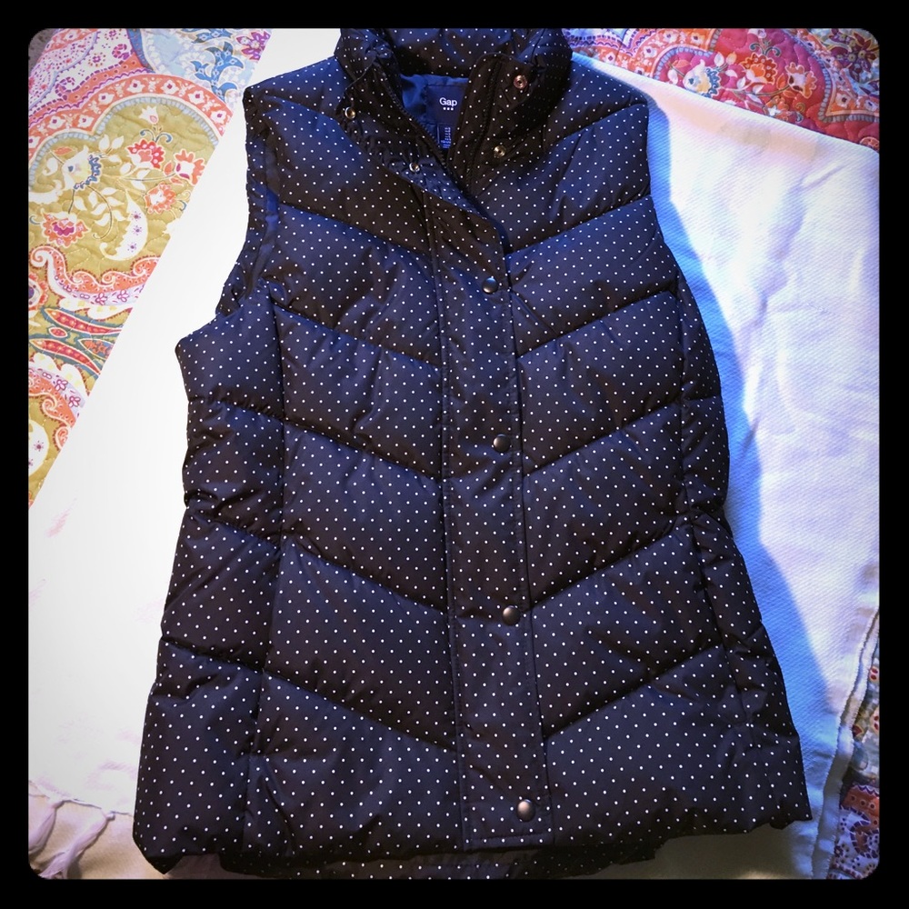 Gap navy puffy vest