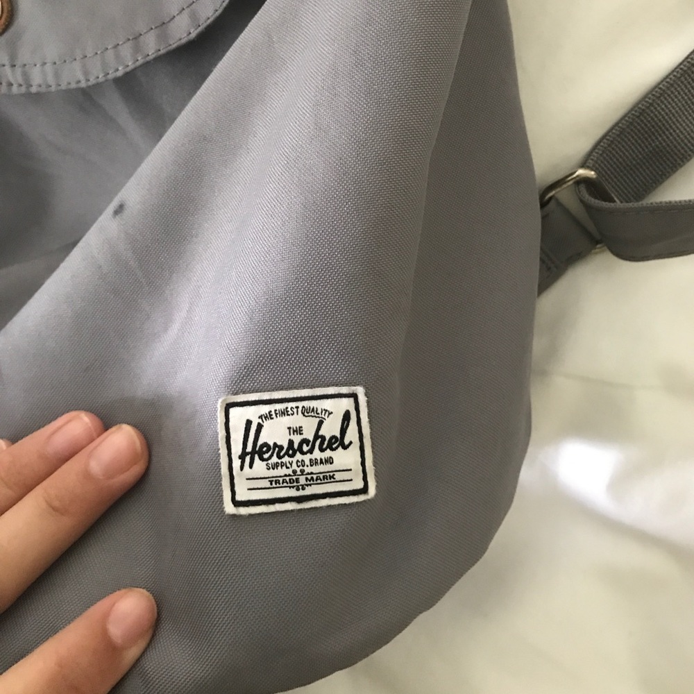 Herschel Gray mini Back Pack 🌱🙈🌱 - Picture 2 of 6