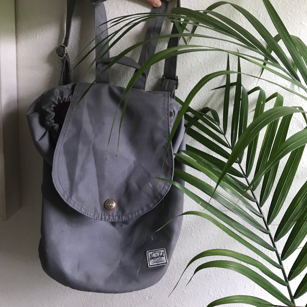 Herschel Gray mini Back Pack 🌱🙈🌱