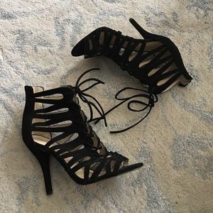 PRICE DROP! Nine West heels!!