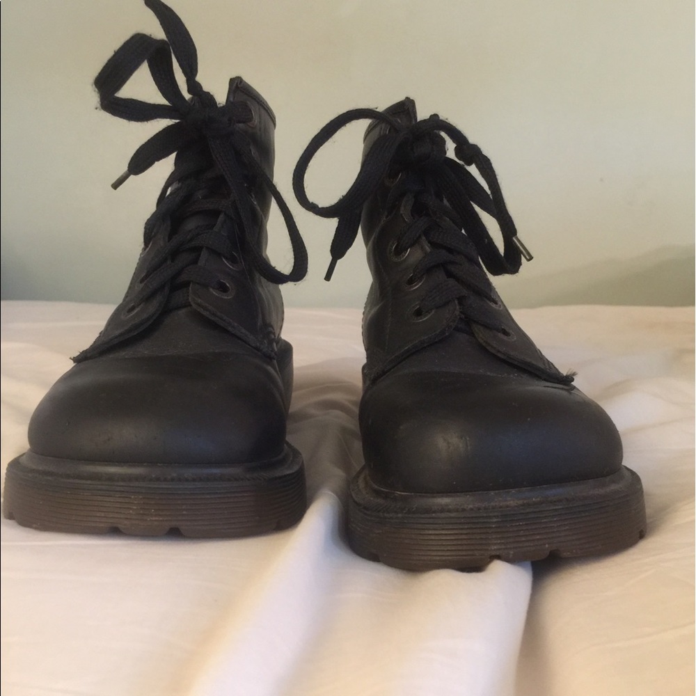Doctor Marten's 6 Hole Women's Combat Boots