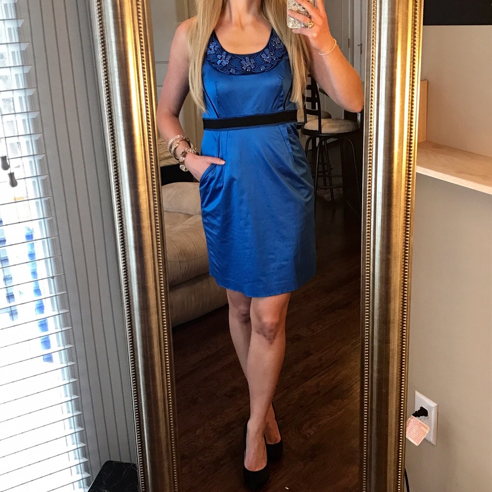 BCBGMAXAZRIA blue cocktail dress stones pockets