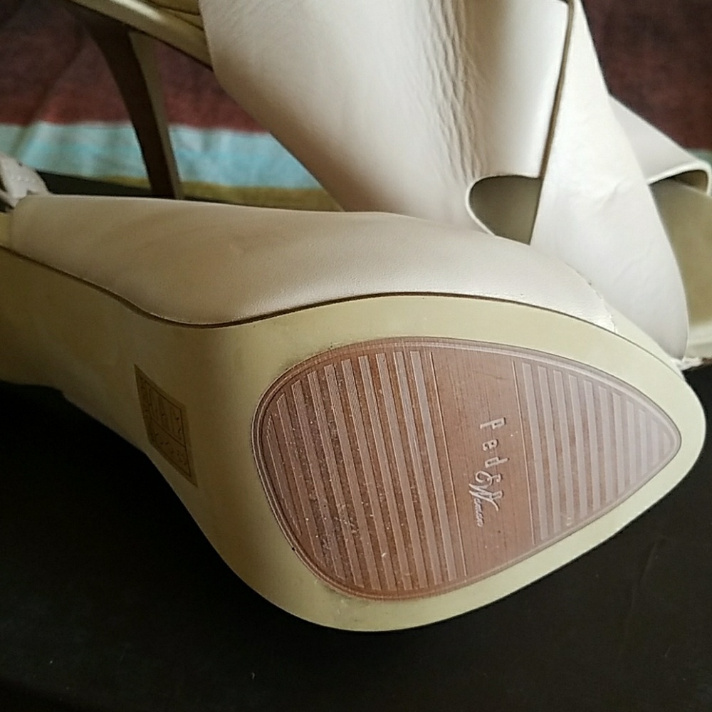 High heels - Picture 2 of 3