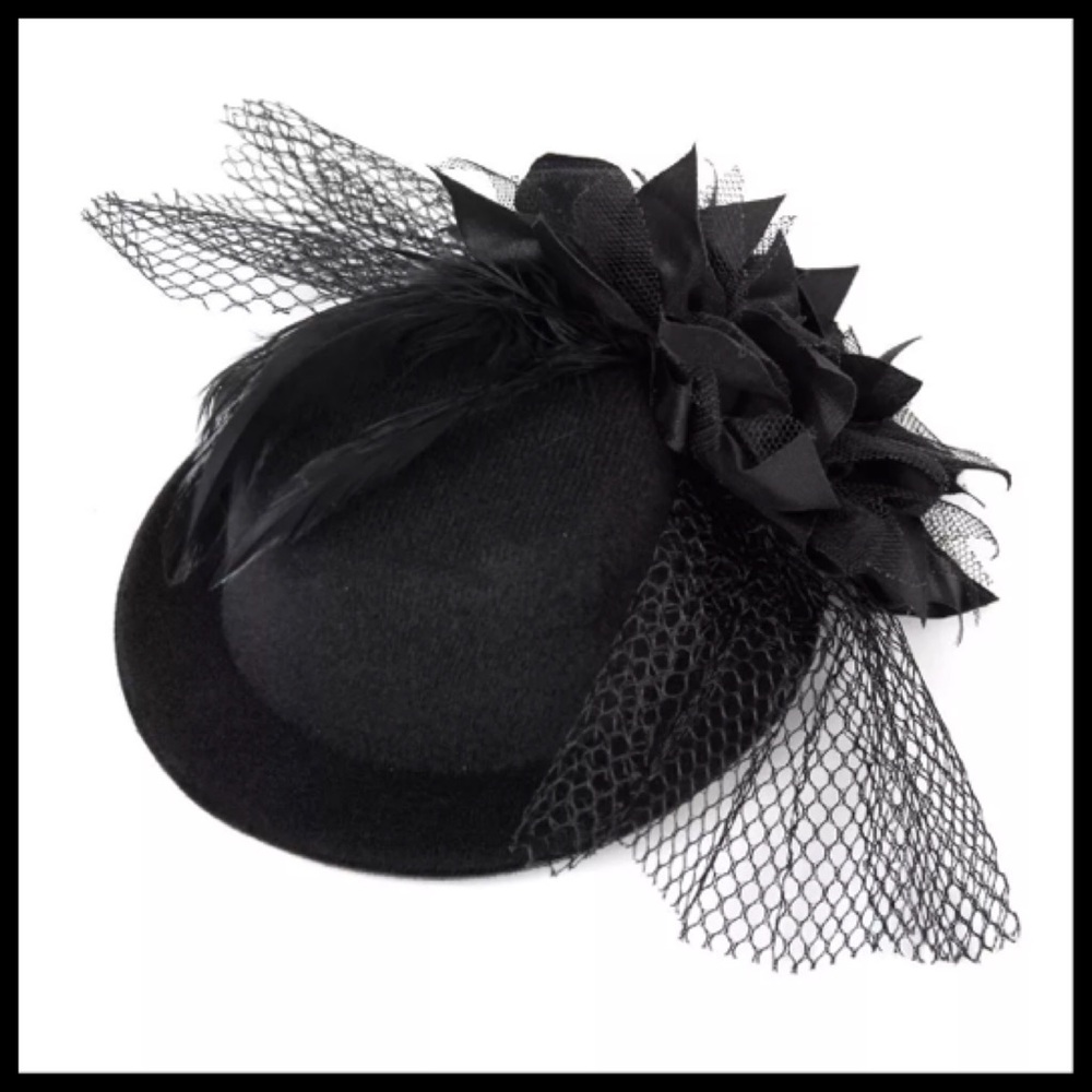 Mini Top Hat Fascinator - Picture 2 of 6