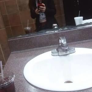 Meet your Posher, Hayley