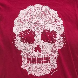 Pink Guess skull Tshirt