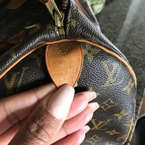 LOUIS VUITTON SPEEDY 30