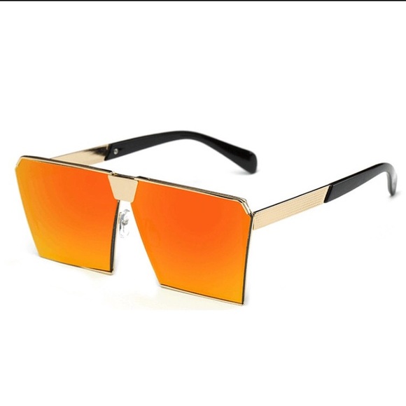 Vintage Square Frames - Picture 6 of 7